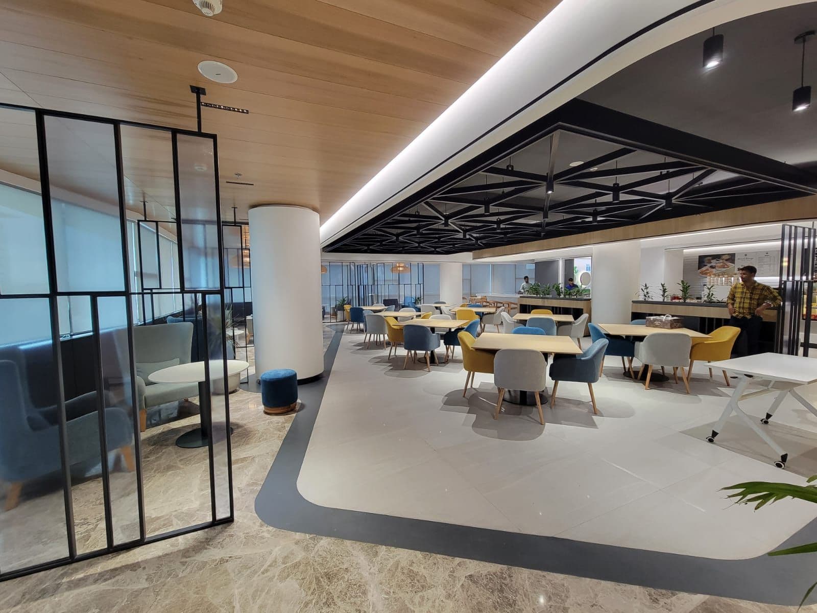 HSBC Bangladesh — SWT Cafeteria Fit-Out — photo 4